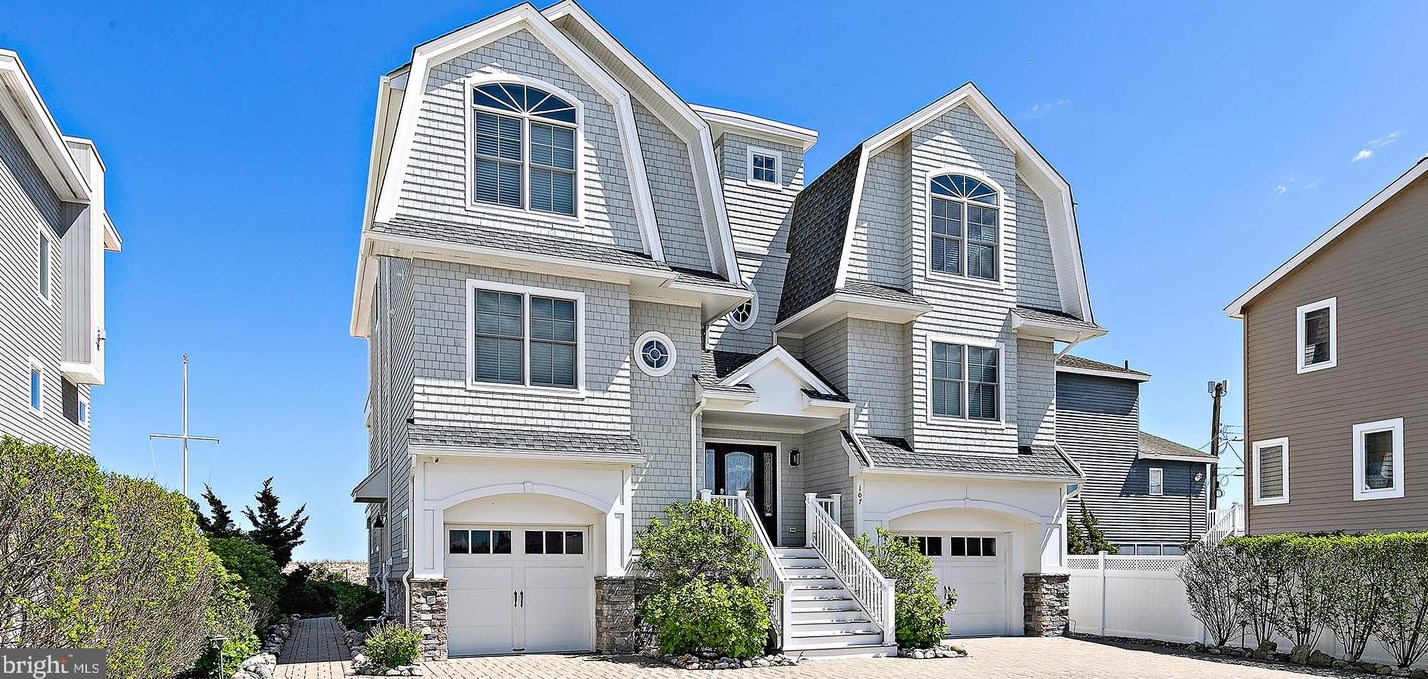 107 Jeanette Ave, Long Beach Township NJ  08008-3540 exterior