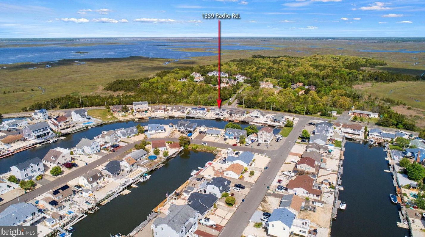 1369 Radio Rd, Tuckerton NJ  08087-1009 exterior