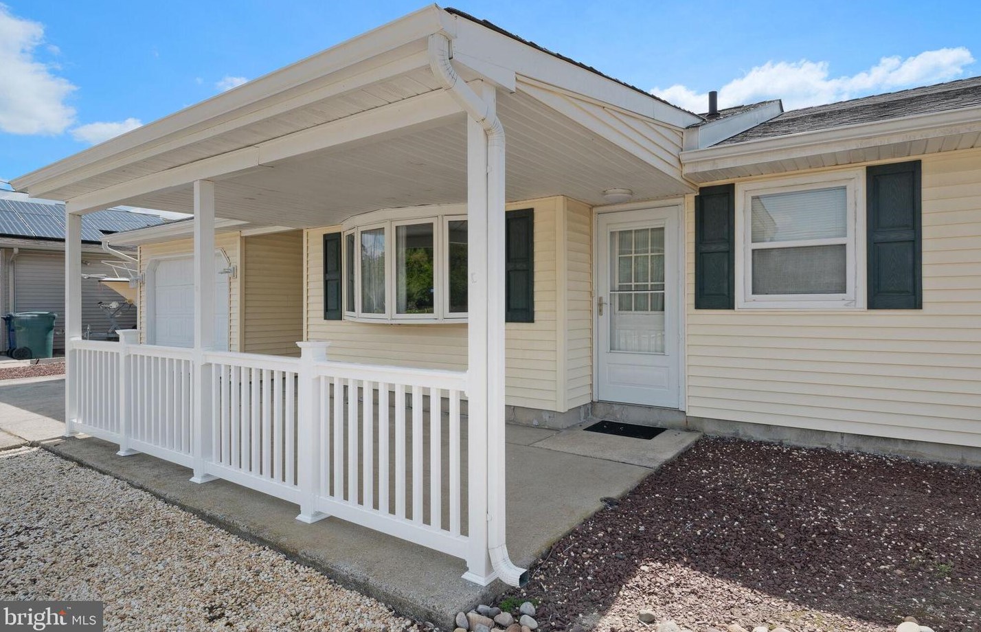 1369 Radio Rd, Tuckerton NJ  08087-1009 exterior