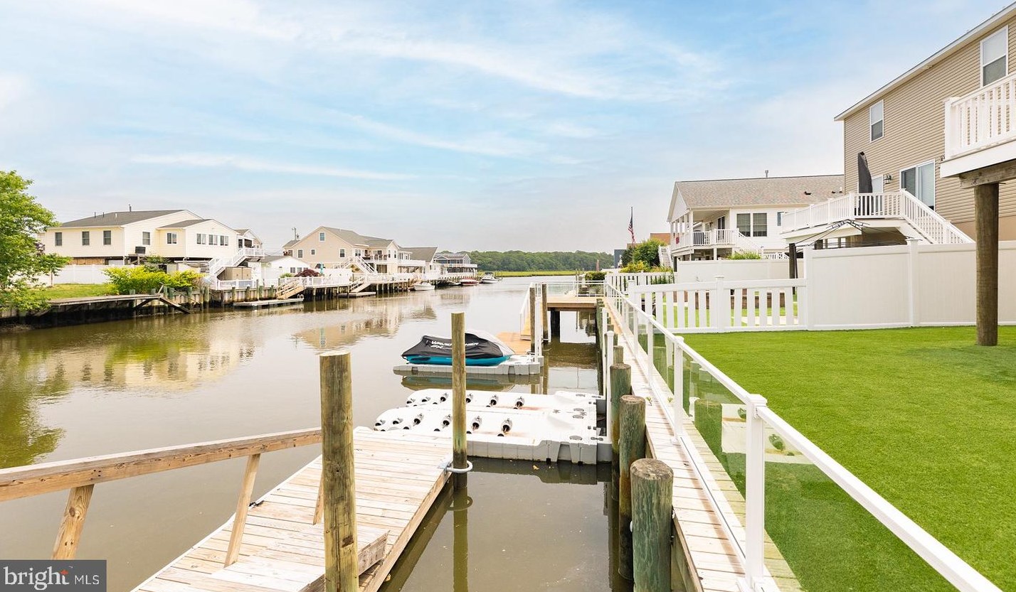 109 Dory Dr, Tuckerton NJ  08087-1621 exterior