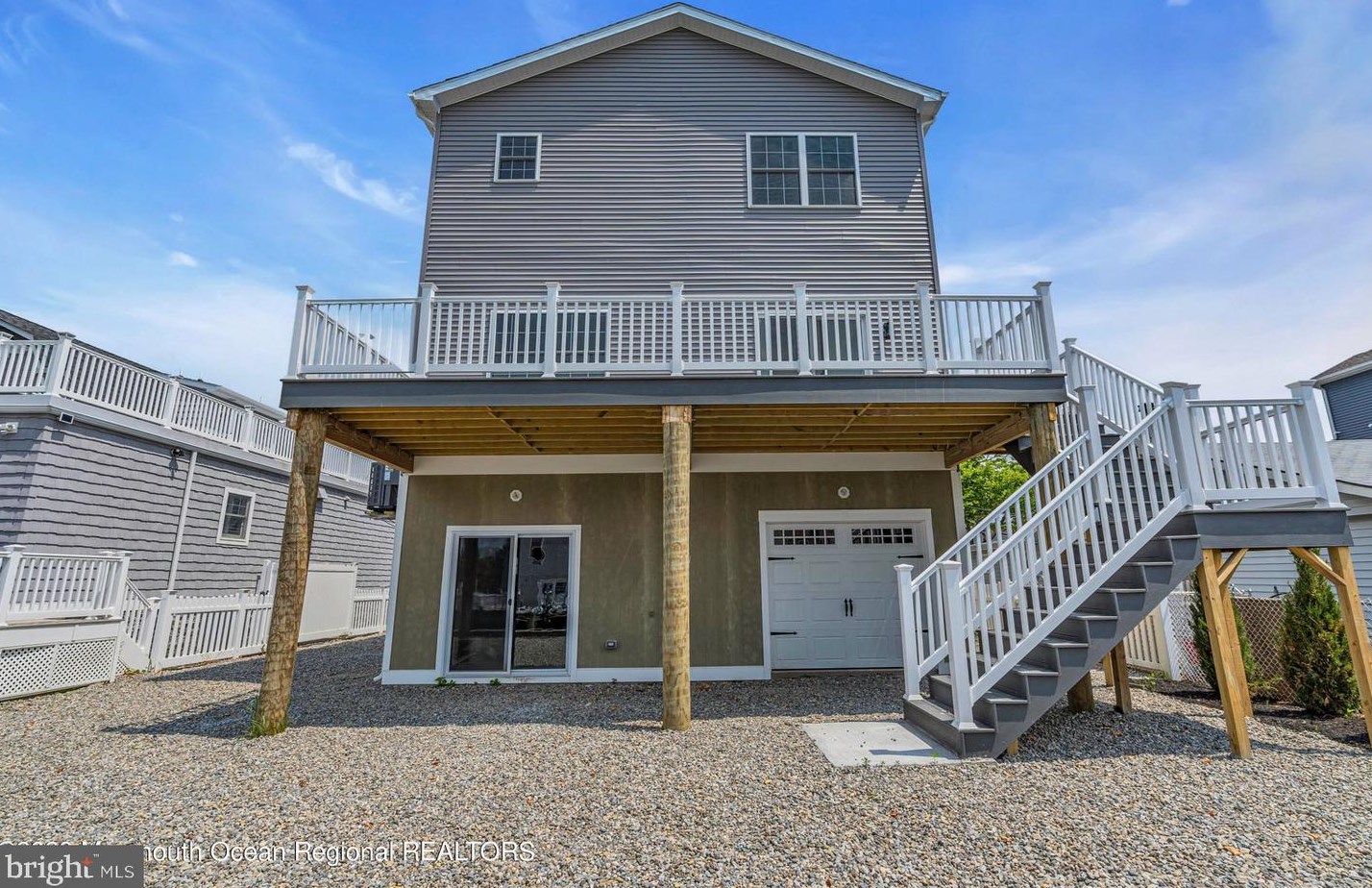 30 Drake Way, Toms River NJ  08753-2016 exterior
