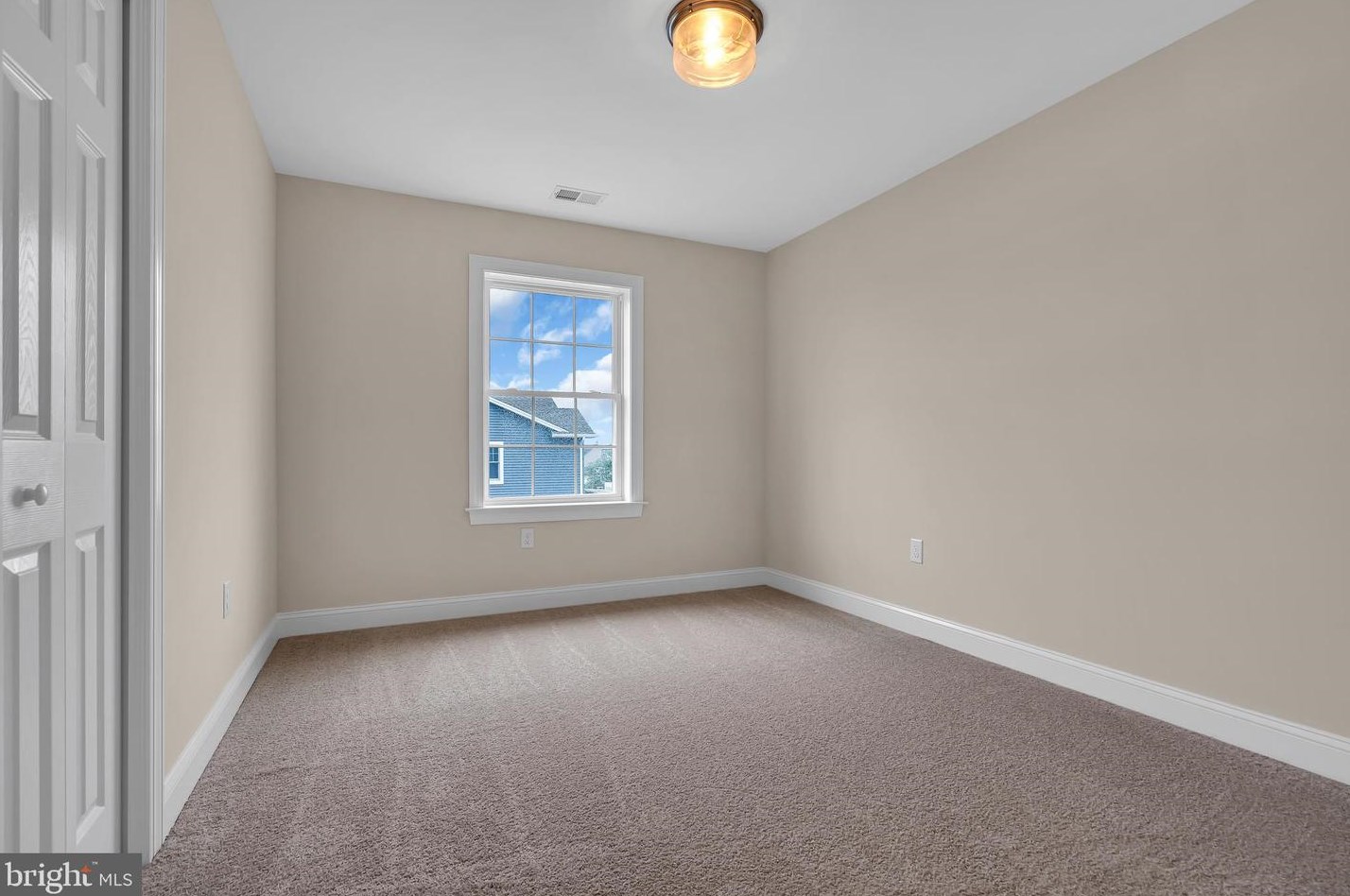 30 Drake Way, Toms River NJ  08753-2016 exterior