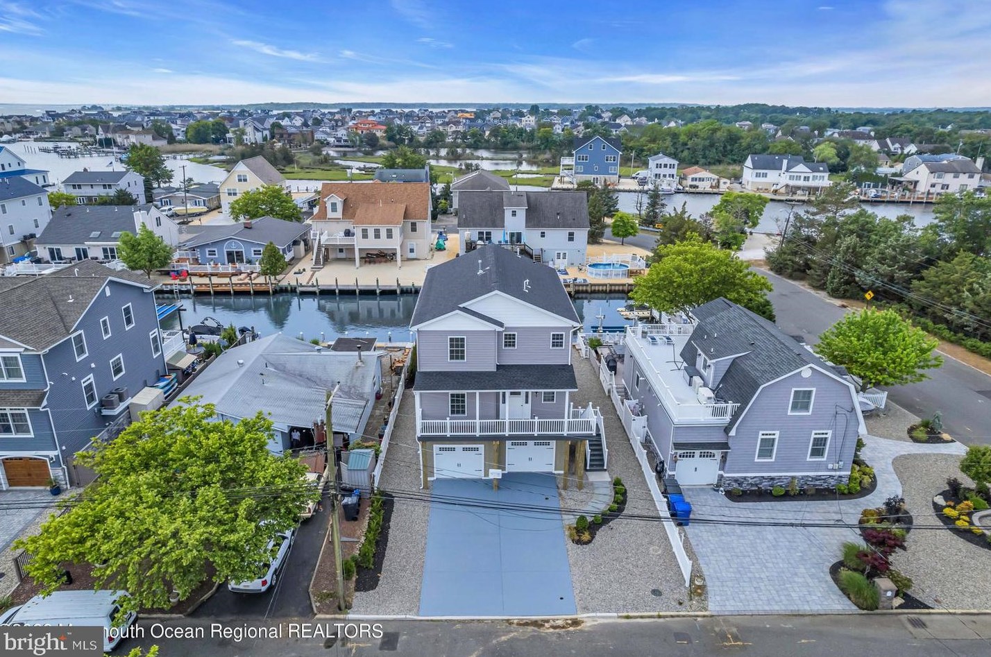30 Drake Way, Toms River NJ  08753-2016 exterior