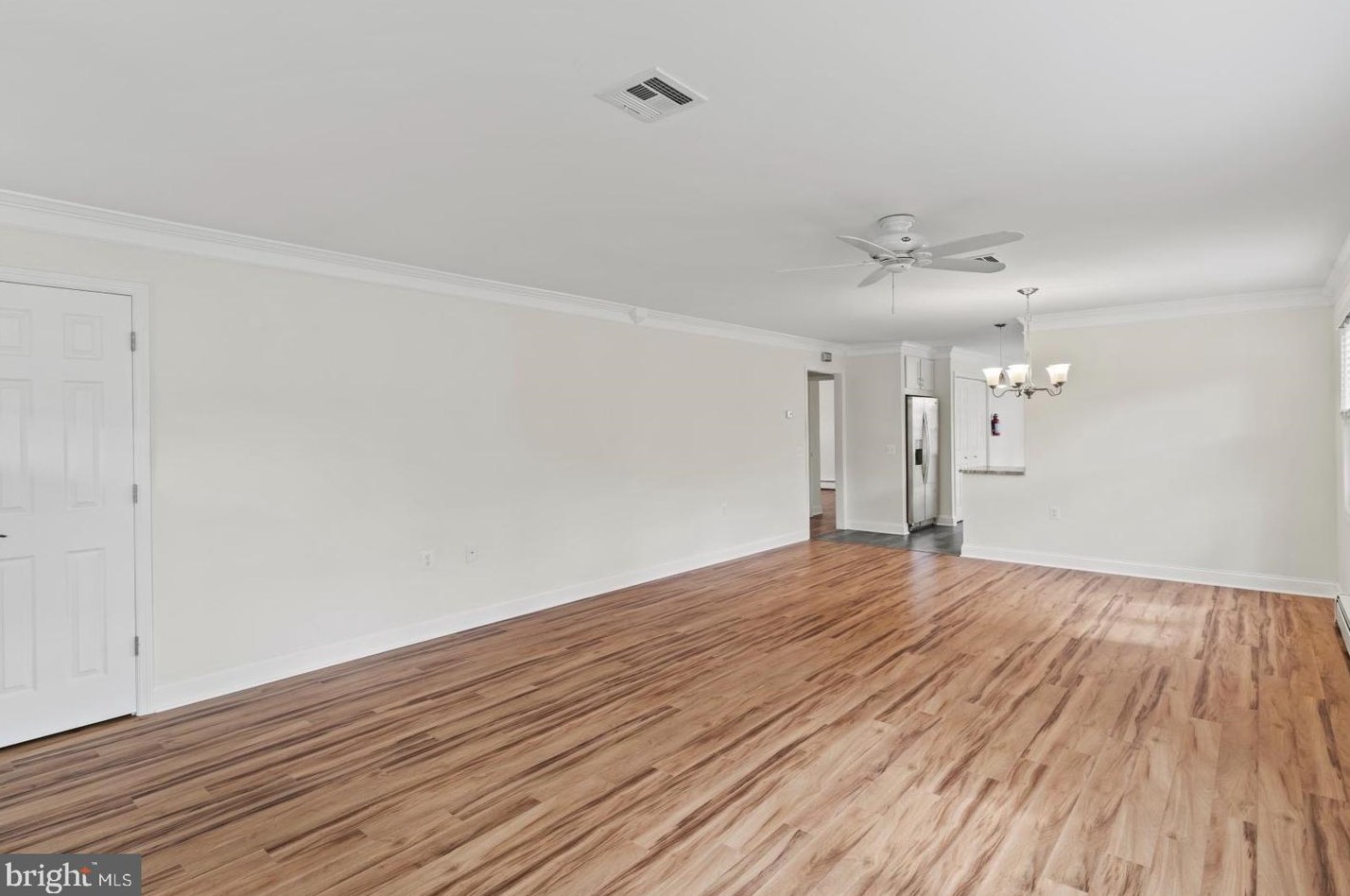 14 Olstins Ct, Toms River NJ 08757-6243 exterior