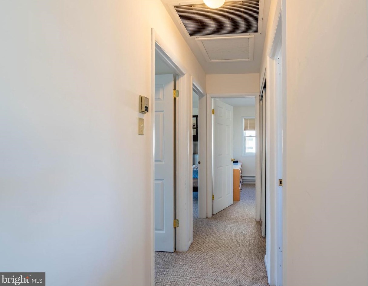 26 Louisiana Dr, Tuckerton NJ  08087-1020 exterior