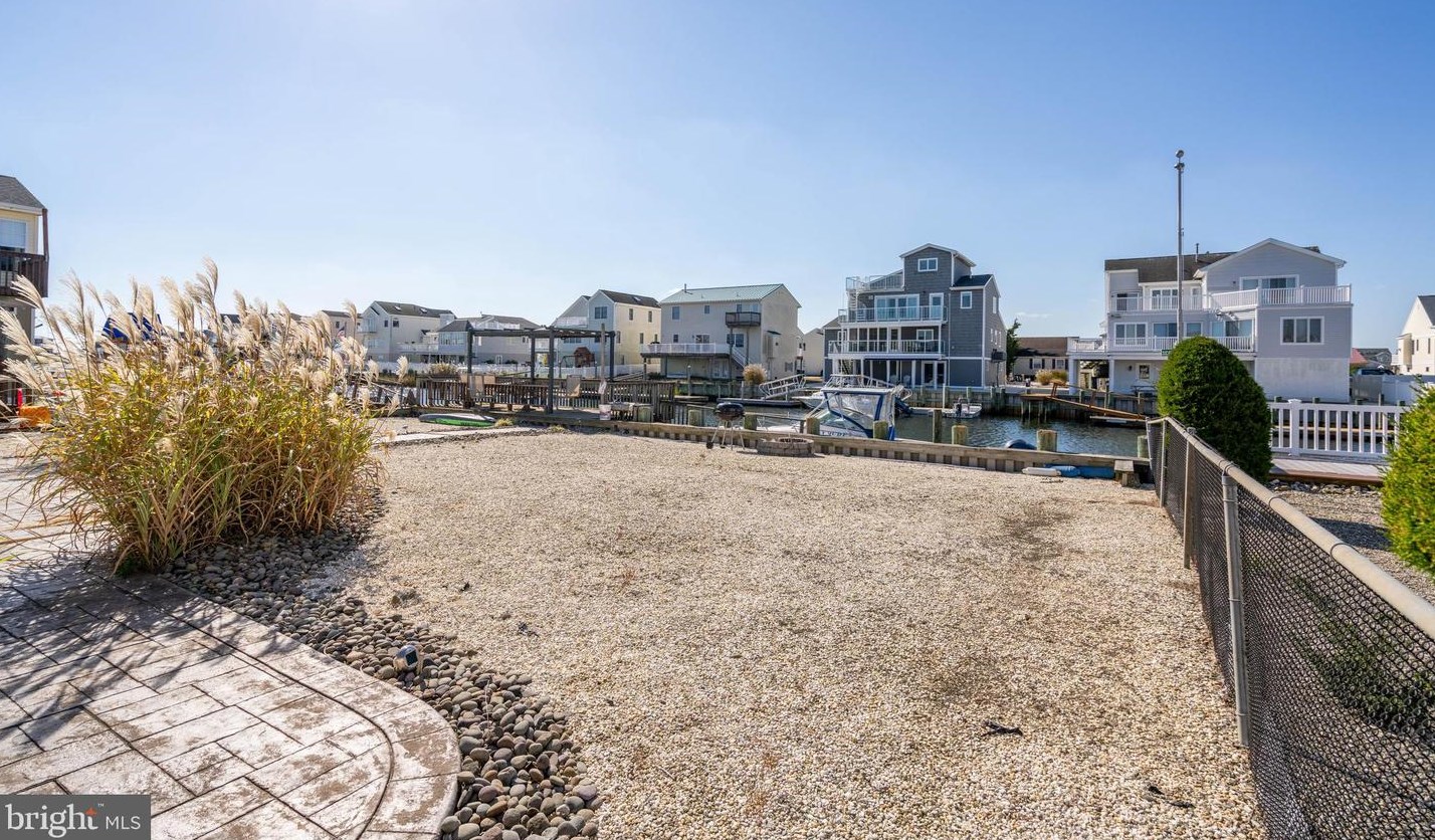 26 Louisiana Dr, Tuckerton NJ  08087-1020 exterior