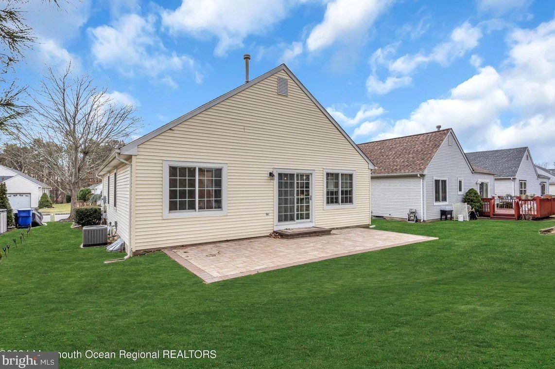 2342 Mount Hood Ln, Toms River NJ  08753-1521 exterior