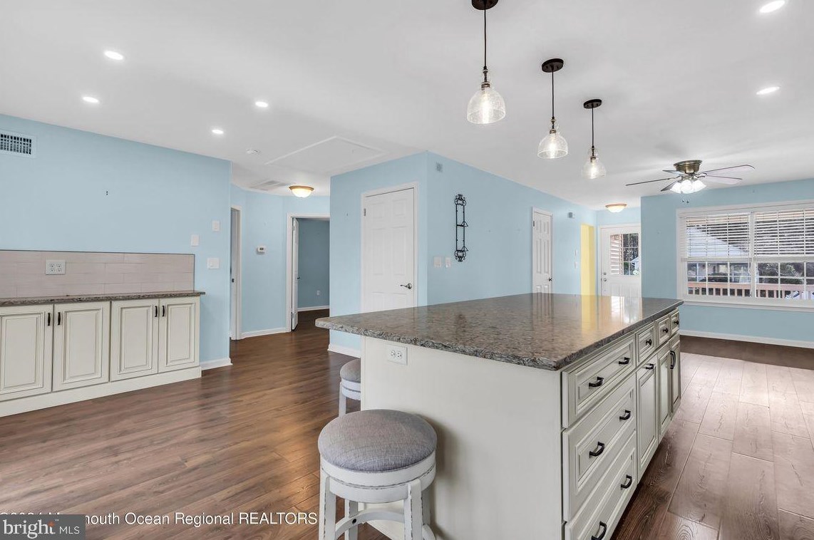 2342 Mount Hood Ln, Toms River NJ  08753-1521 exterior