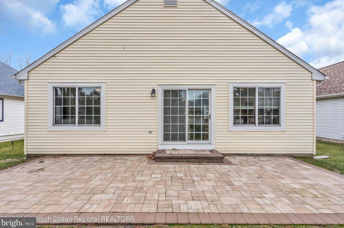 2342 Mount Hood Ln, Toms River NJ  08753-1521 exterior