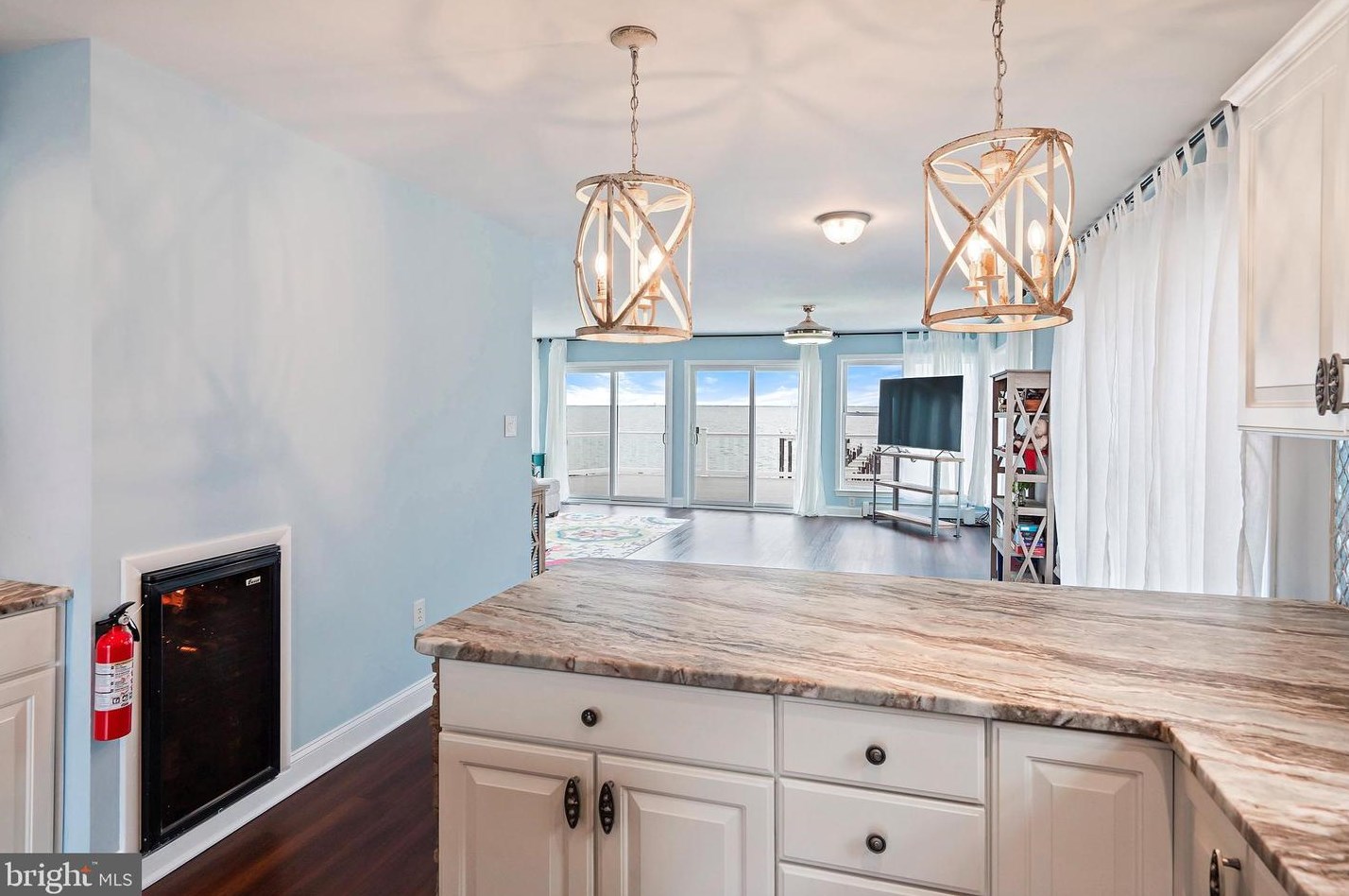 250 Heron Rd, Tuckerton NJ  08087-2410 exterior
