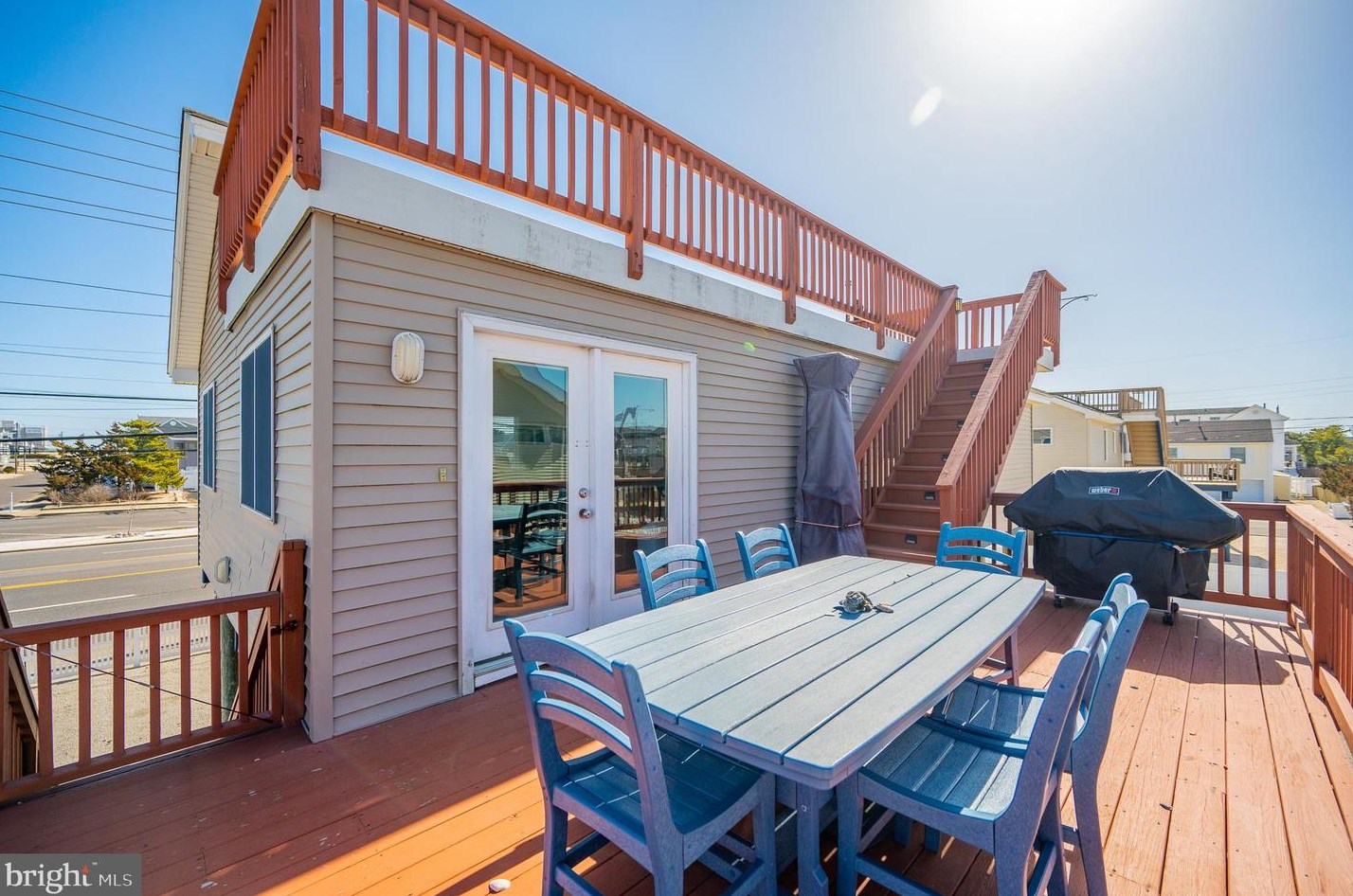 2 Connecticut Ave, Long Beach Township NJ  08008-3413 exterior