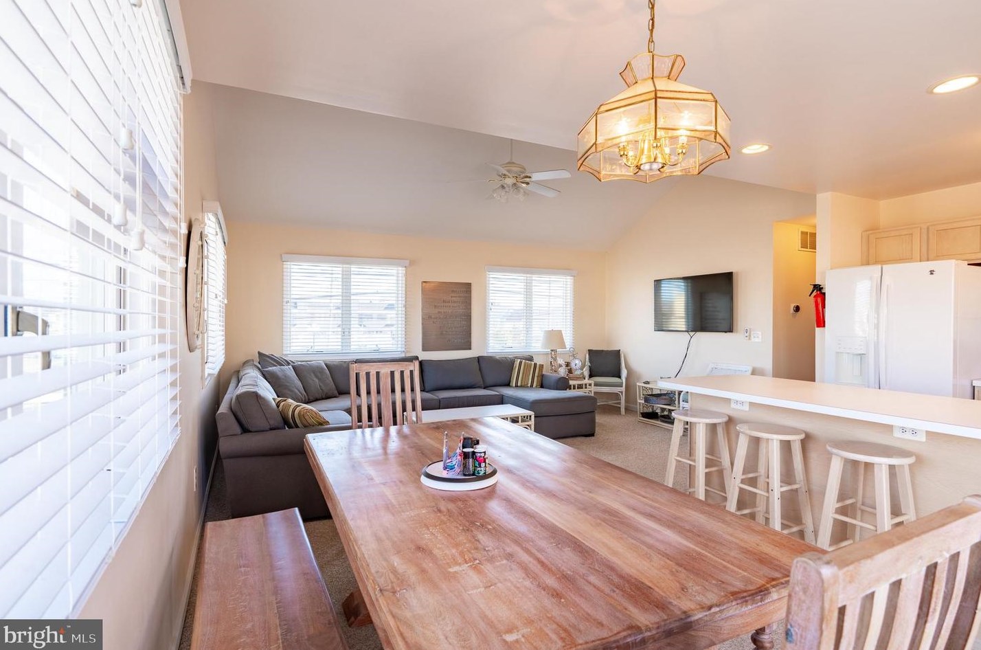 2 Connecticut Ave, Long Beach Township NJ  08008-3413 exterior