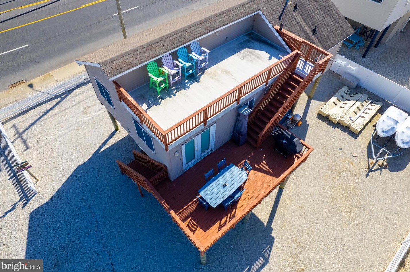 2 Connecticut Ave, Long Beach Township NJ  08008-3413 exterior