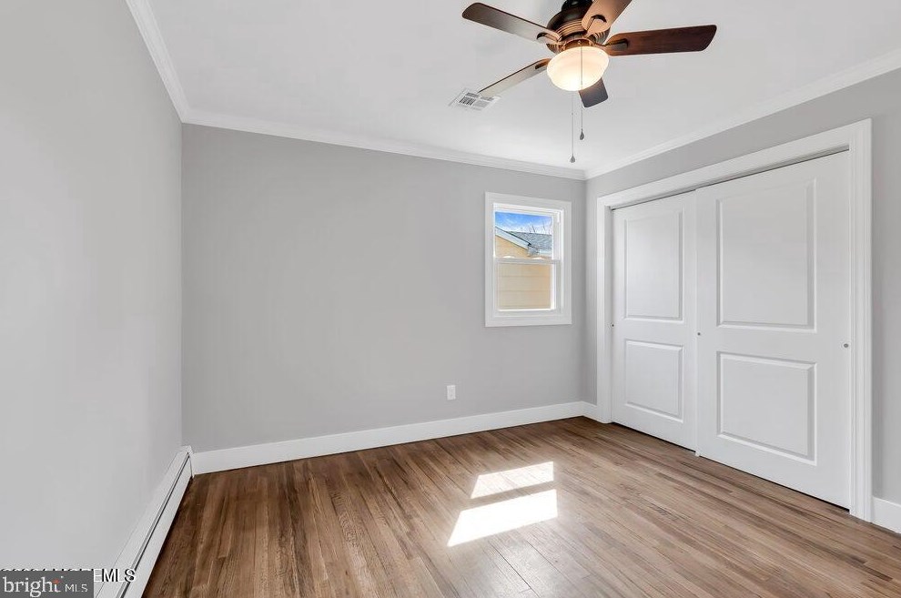 22 Edinburgh Dr, Toms River NJ  08757-4510 exterior