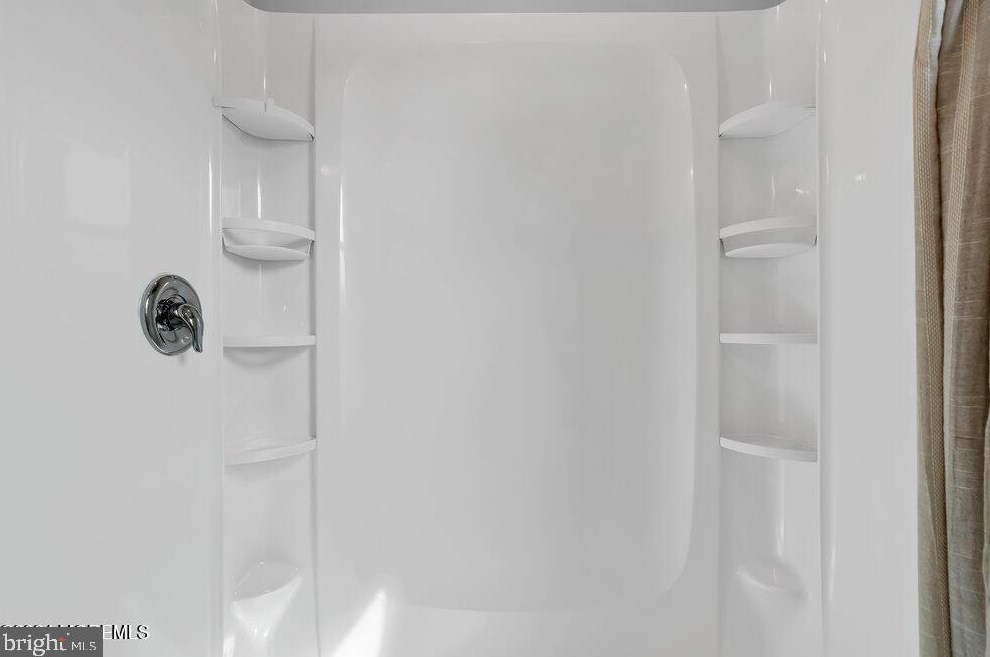 22 Edinburgh Dr, Toms River NJ  08757-4510 exterior