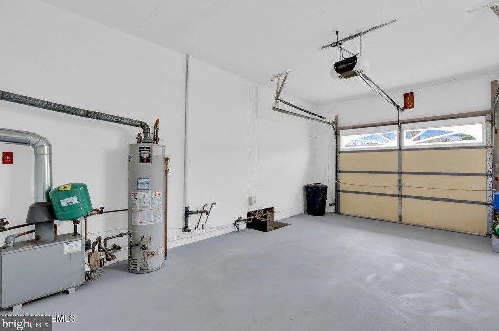 22 Edinburgh Dr, Toms River NJ  08757-4510 exterior