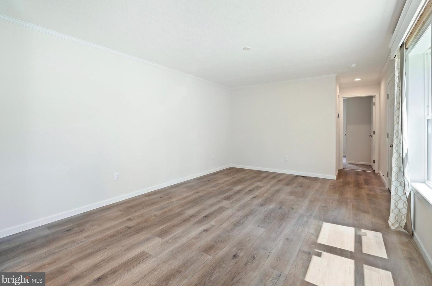 6 Lace Bark Ln, Jackson Twp NJ 08527-3035 exterior