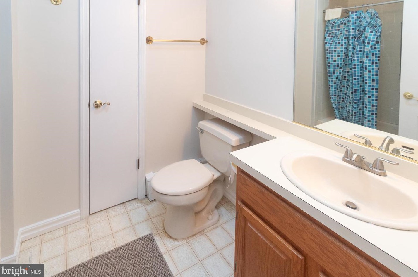 150 Canterbury Ln, Toms River NJ  08757-6589 exterior