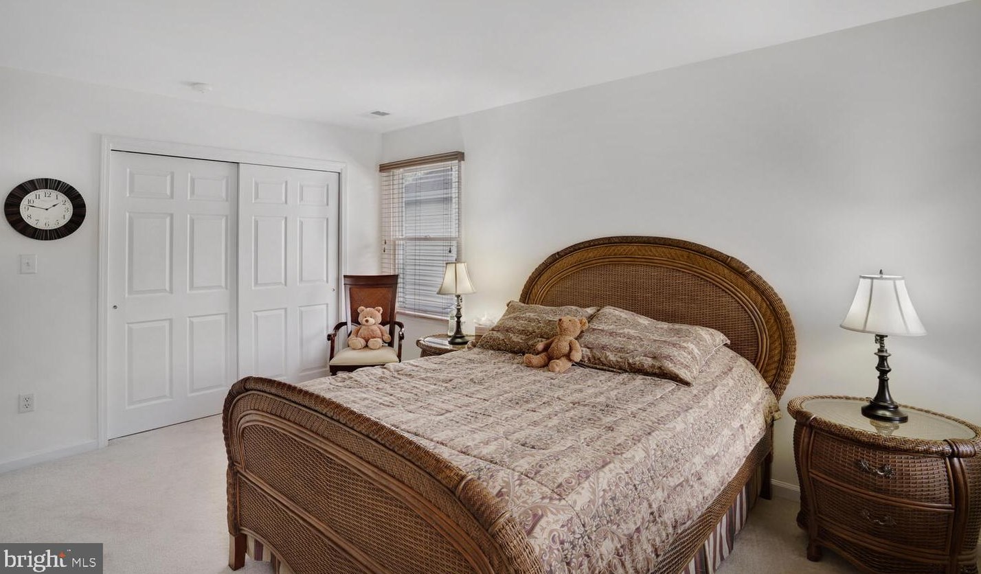 44 Harvest Way, Tuckerton NJ 08087-4043 exterior