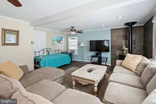 9 E Maryland Ave, Long Beach Township, NJ 08008 - Photo 11