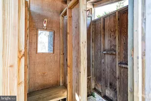 9 E Maryland Ave, Long Beach Township, NJ 08008 - Photo 31