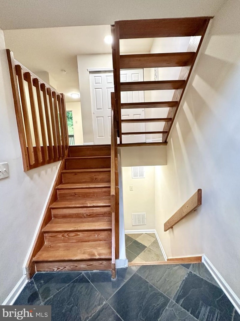 43 Watertown Ct, Princeton NJ  08540-1773 exterior
