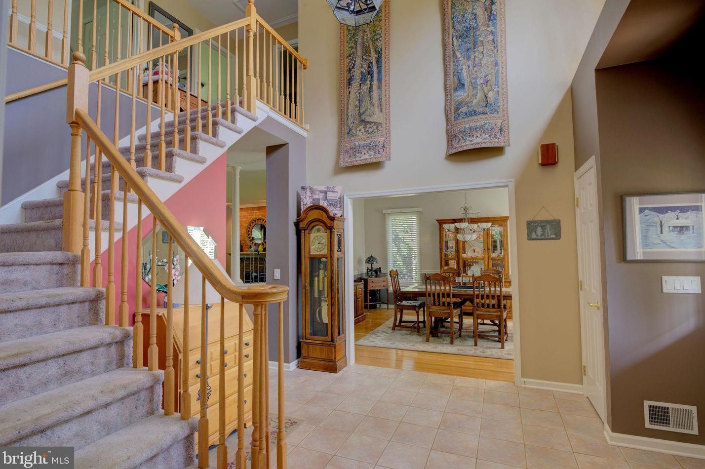 68 Murray Dr, Millstone NJ 08844-2542 exterior