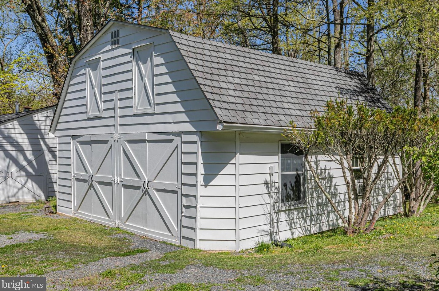 1203 Canal Rd, Princeton NJ  08540-8631 exterior