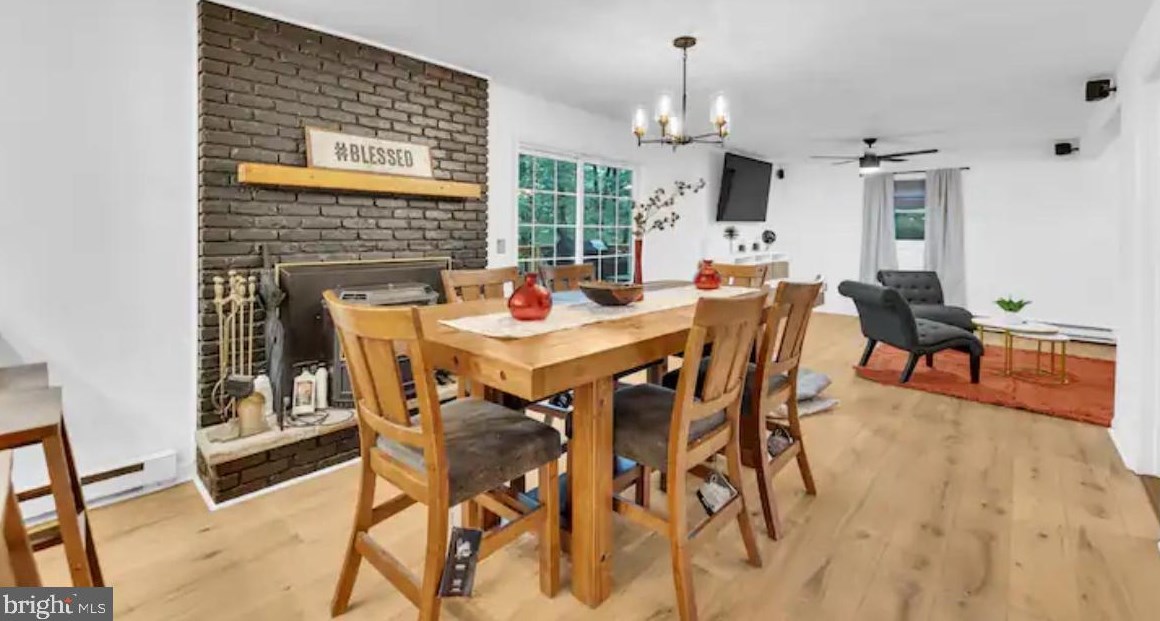 25 Sleepy Holw Rd, Andover NJ 07821-3326 exterior