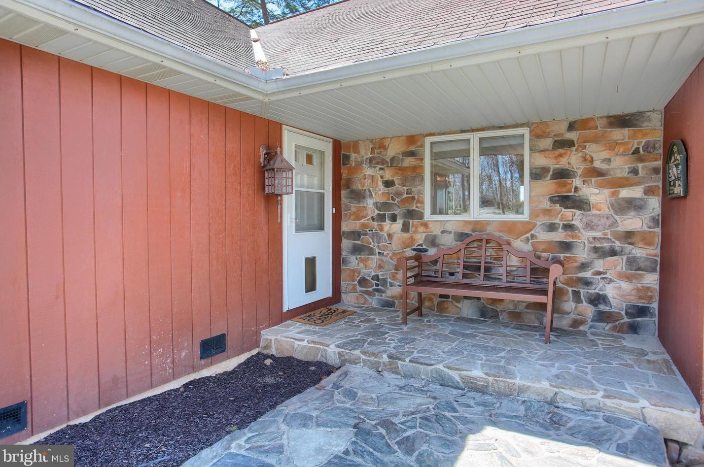 19 Bragg Dr, East Berlin PA  17316-9342 exterior