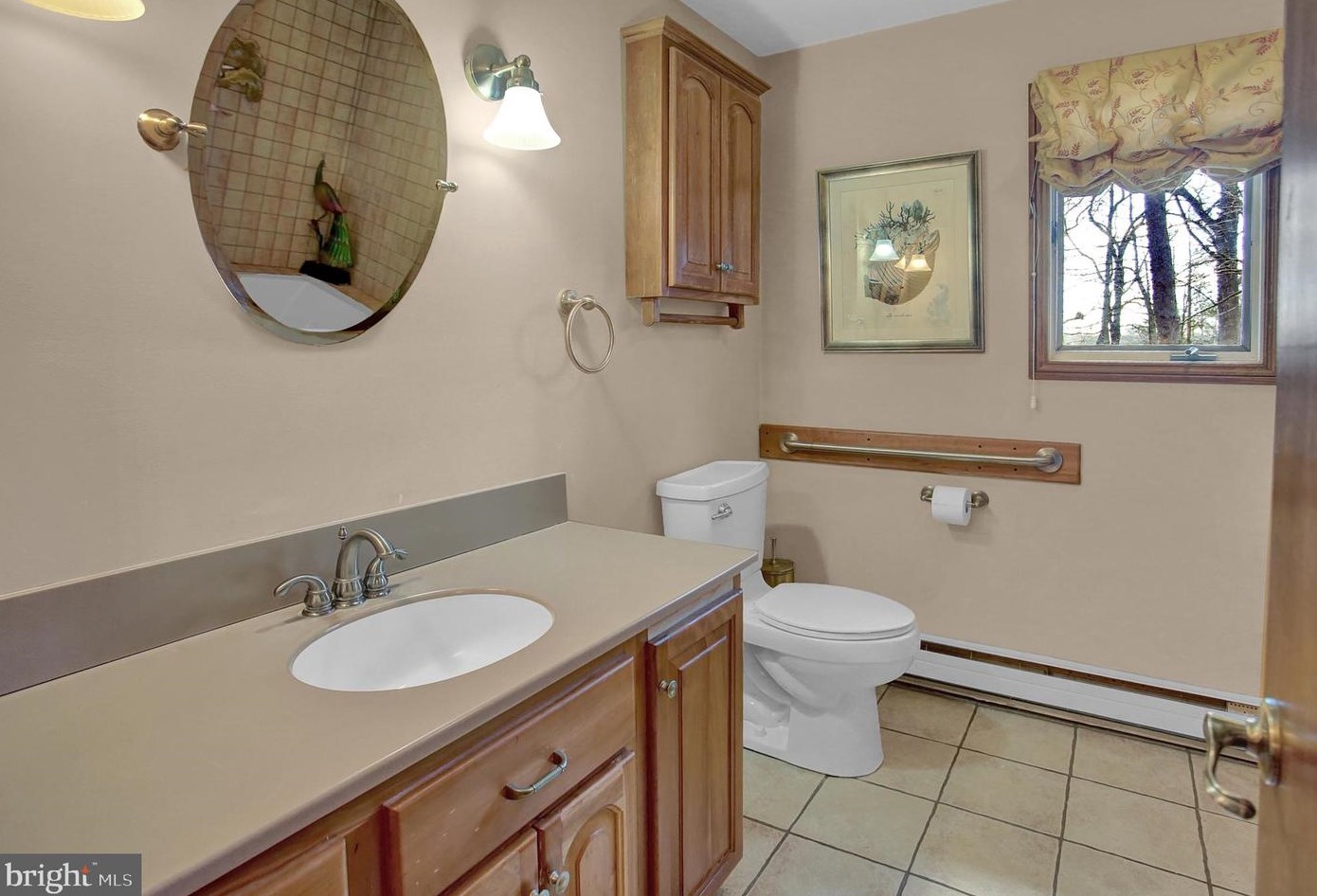 19 Bragg Dr, East Berlin PA  17316-9342 exterior