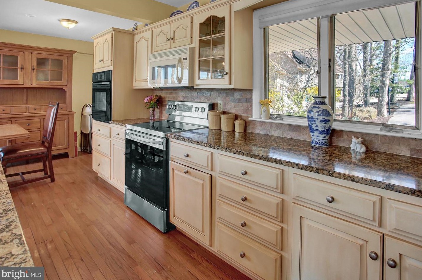 19 Bragg Dr, East Berlin PA  17316-9342 exterior