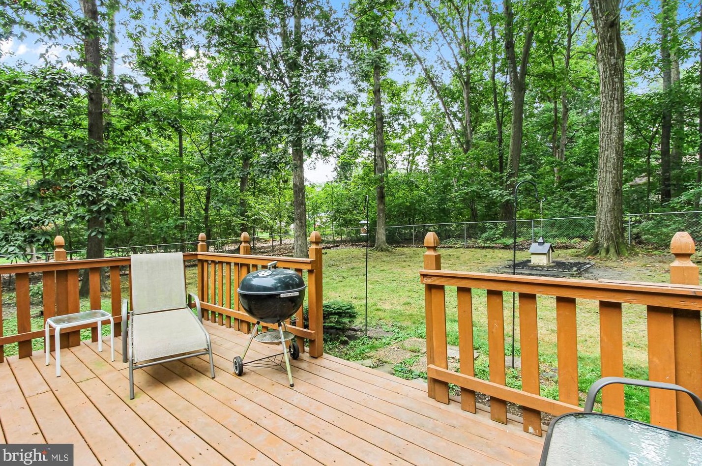 317 Lake Meade Dr, East Berlin PA  17316-9320 exterior