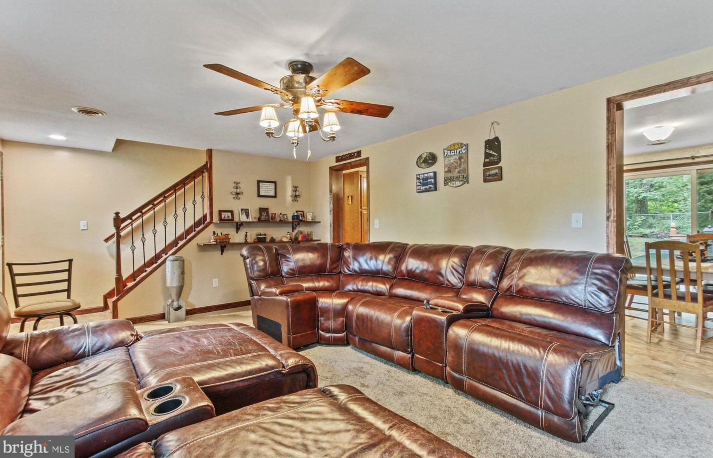 317 Lake Meade Dr, East Berlin PA  17316-9320 exterior