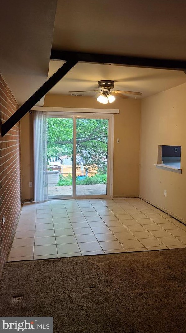 1117 Fox Run, Reading PA  19606-1137 exterior