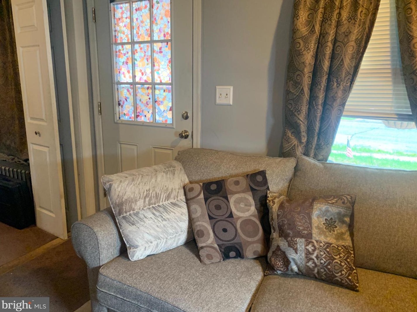 110 Midland Ave, Reading PA  19606-1333 exterior