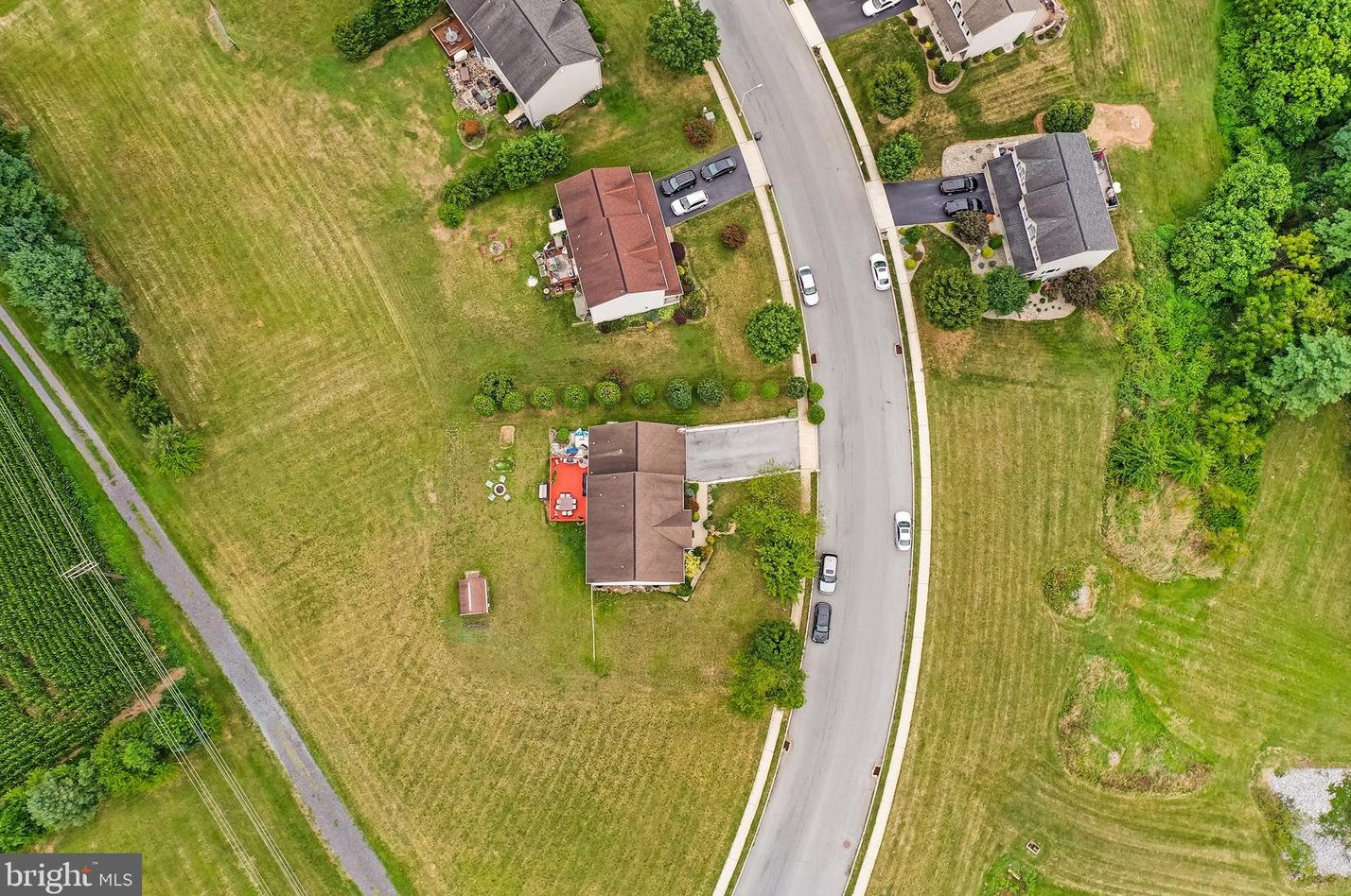 329 Buckhead Ln, Douglassville PA  19518-9628 exterior