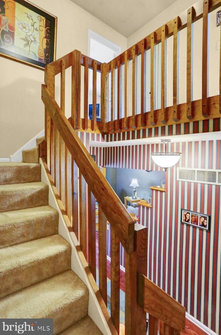 10 Lenape Ln, Douglassville PA  19518-1556 exterior