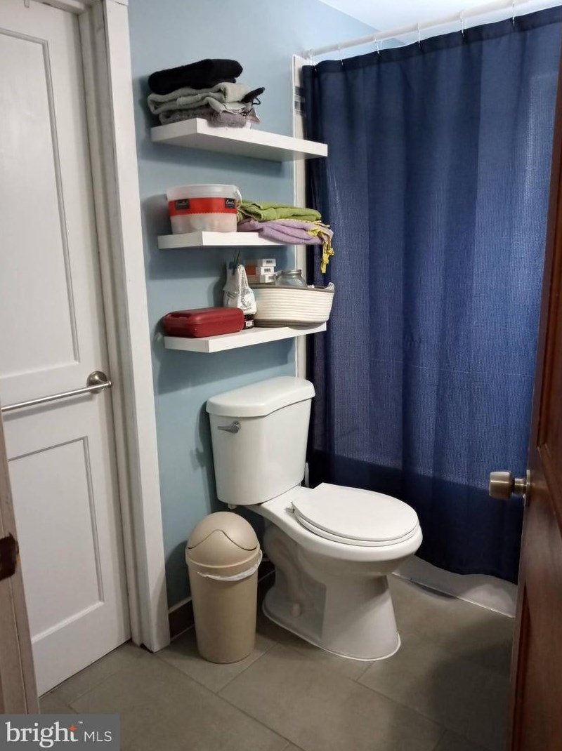 1611 Bennett St, Reading PA  19605-2740 exterior