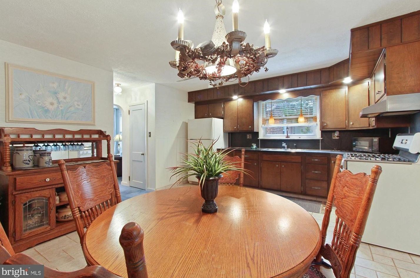 1126 Carsonia Ave, Reading PA  19606-1208 exterior