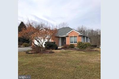 1021 Palisades Dr Leesport Pa 19533 Mls Pabk353656 Coldwell