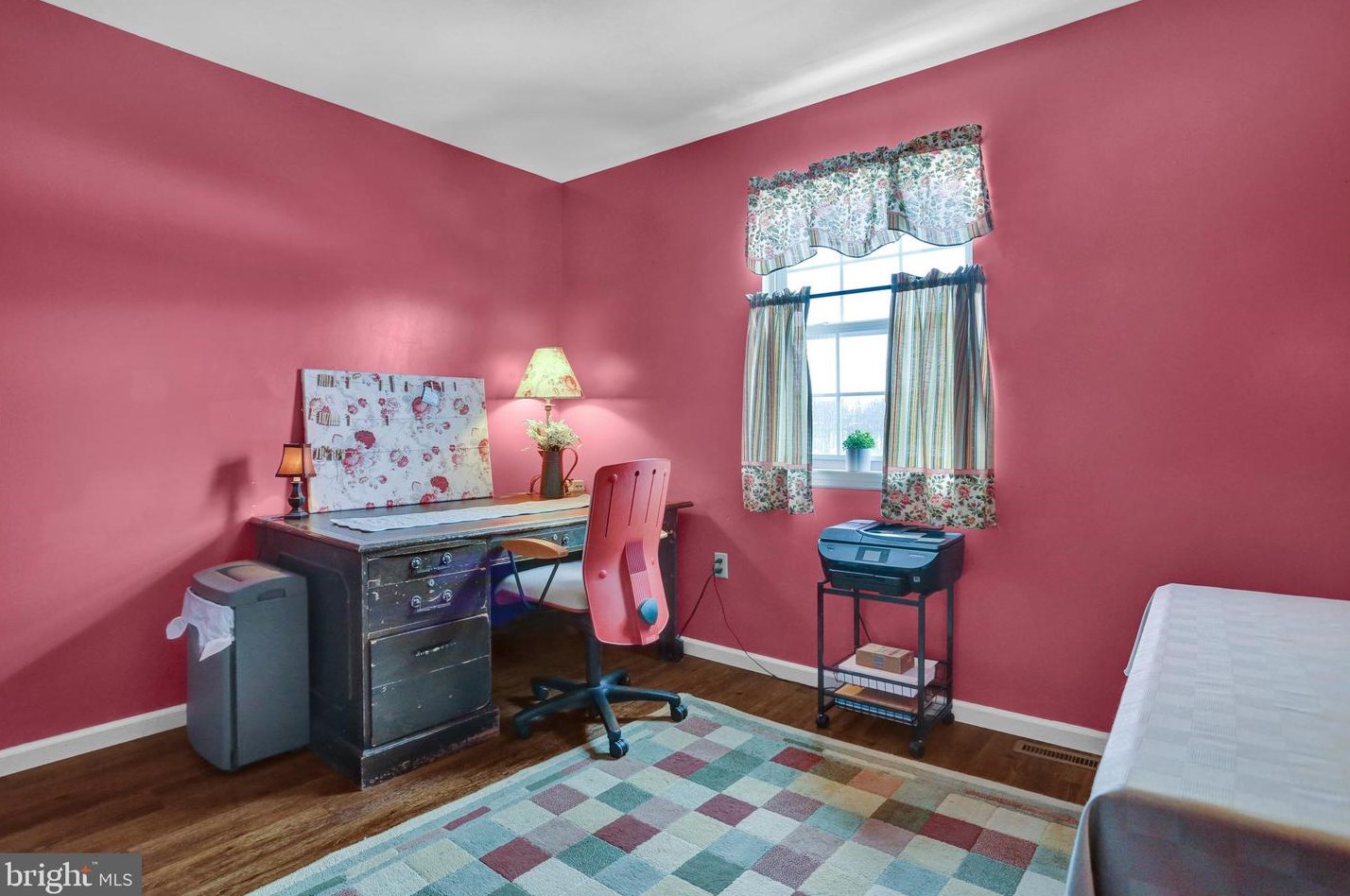 1007 Amity Cir, Reading PA  19605-3257 exterior