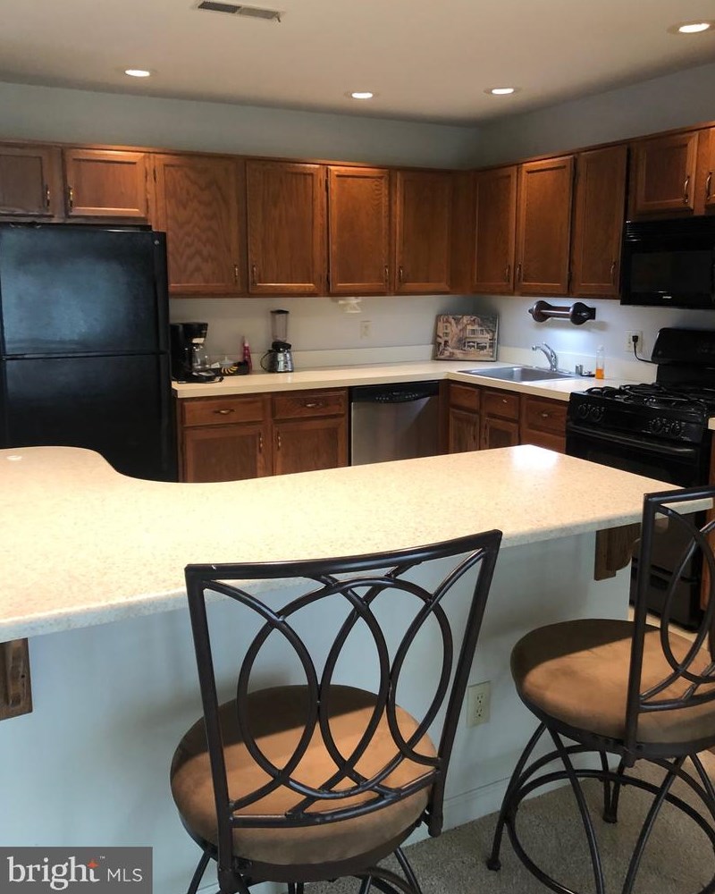 1 Pne Wood Ct, Reading PA  19607-3341 exterior