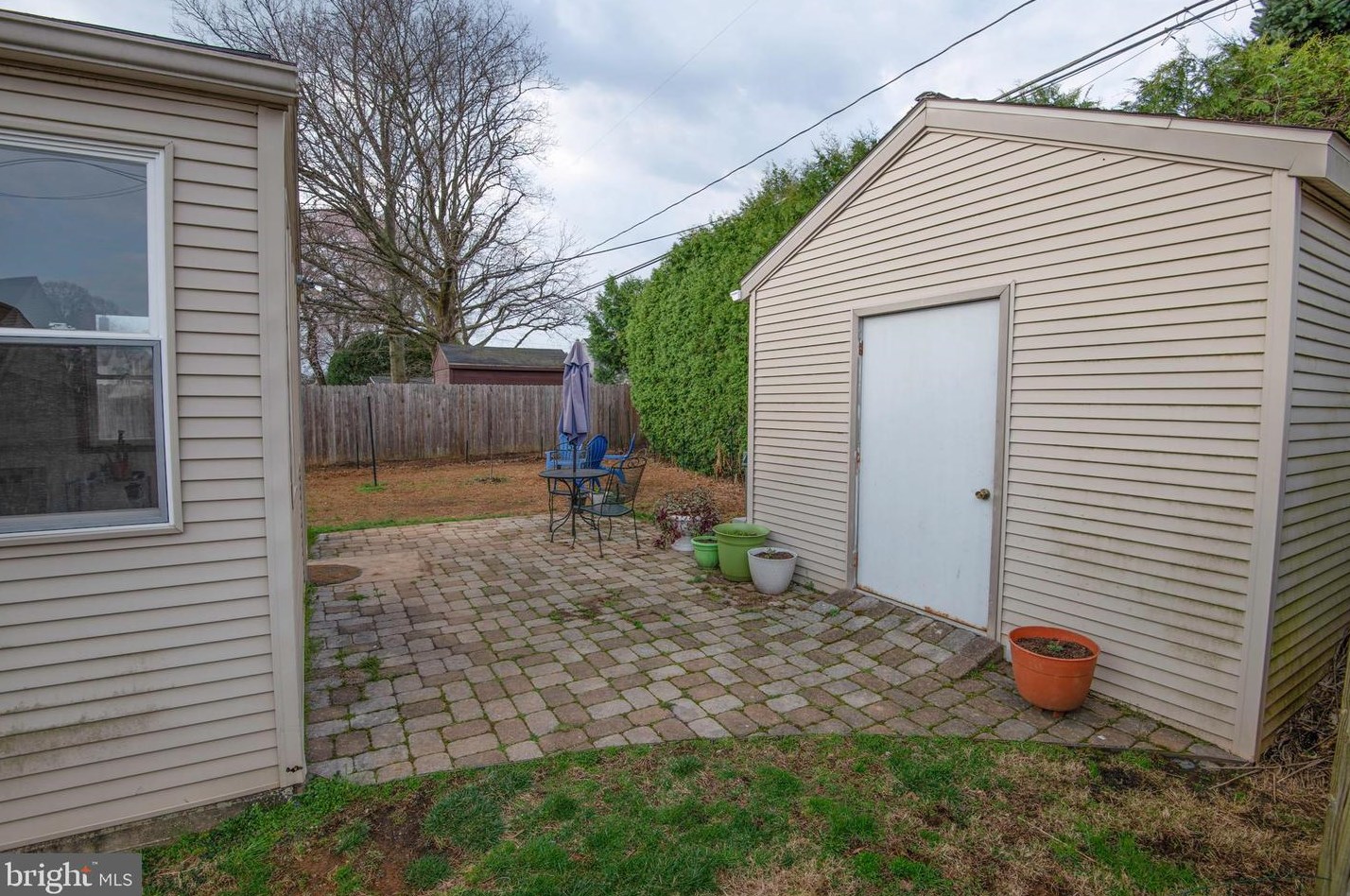 530 Dorchester Ave, Reading PA  19609-2323 exterior