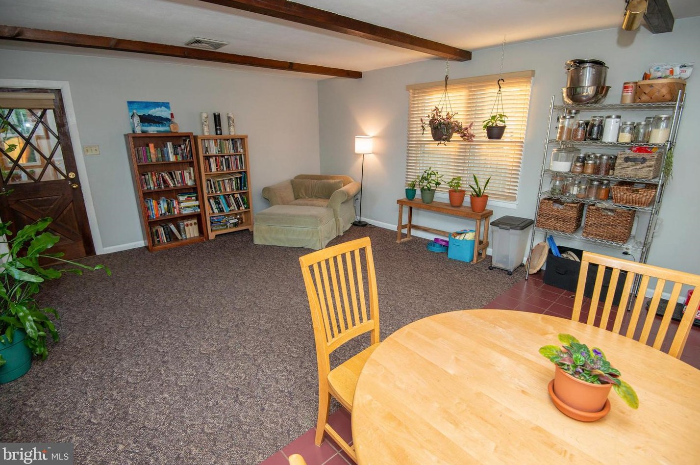 530 Dorchester Ave, Reading PA  19609-2323 exterior