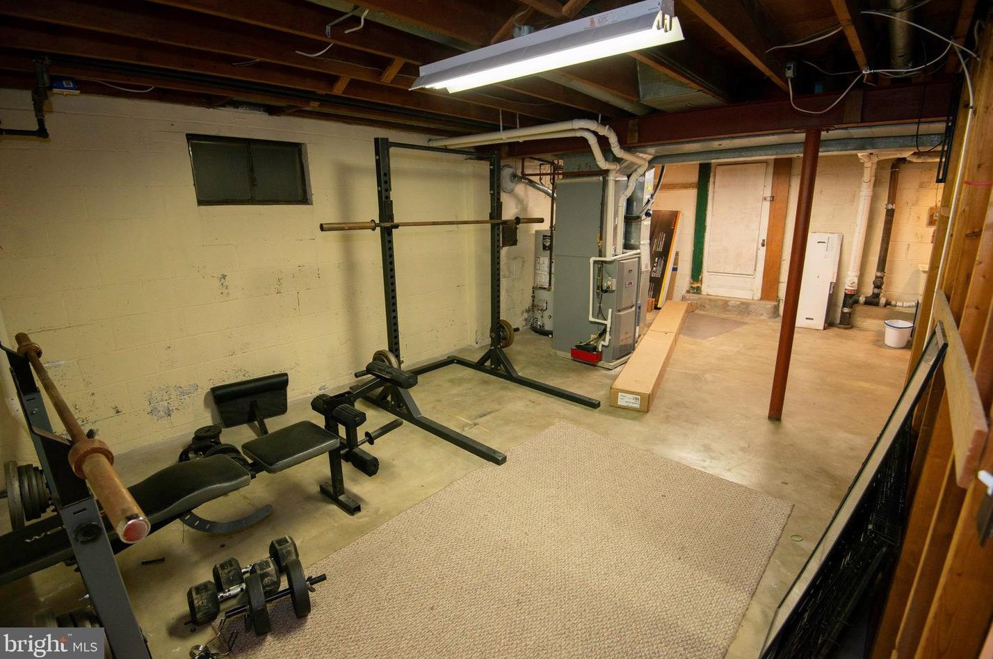 530 Dorchester Ave, Reading PA  19609-2323 exterior