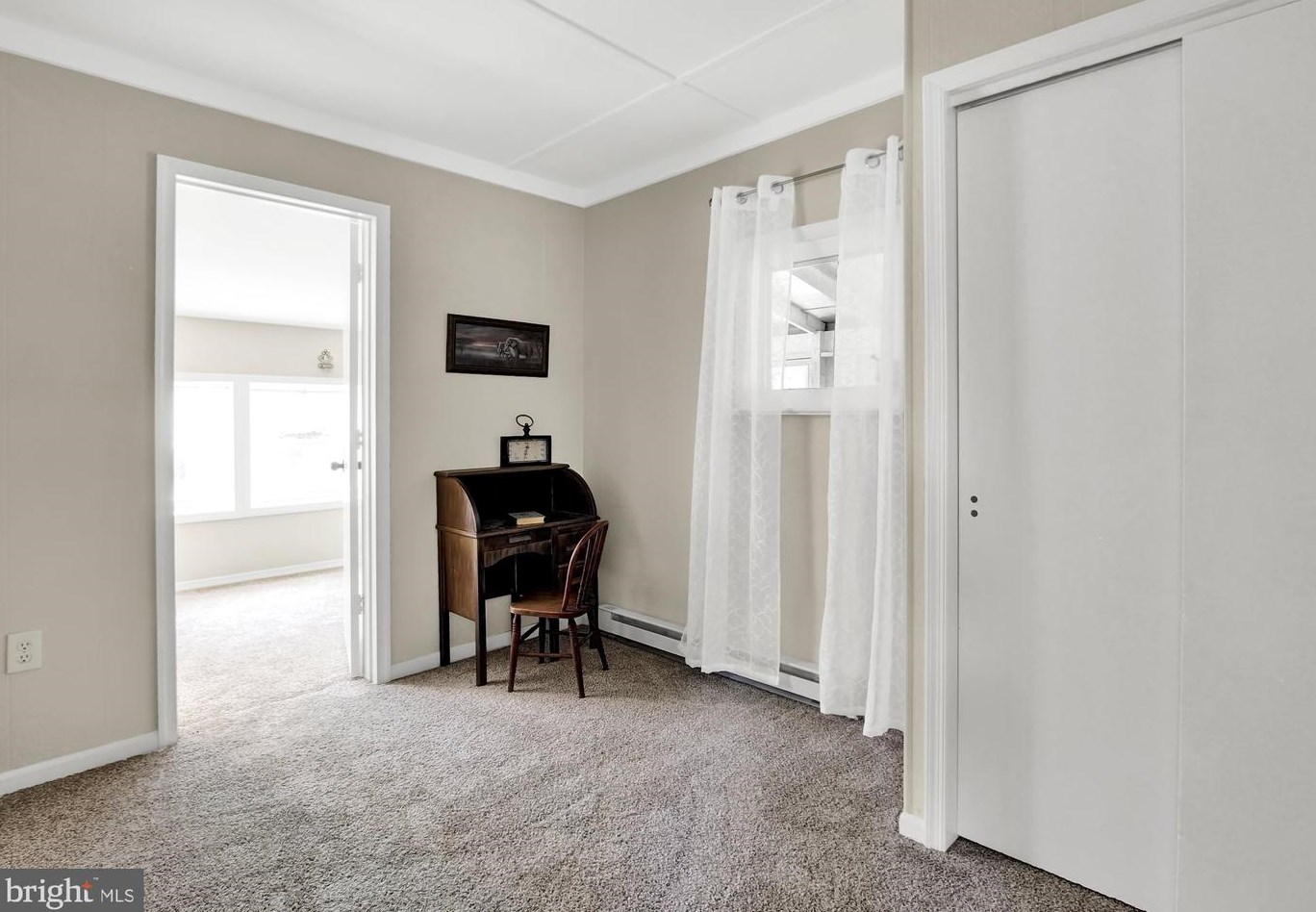 56 Amity Ave, Douglassville PA  19518-8963 exterior