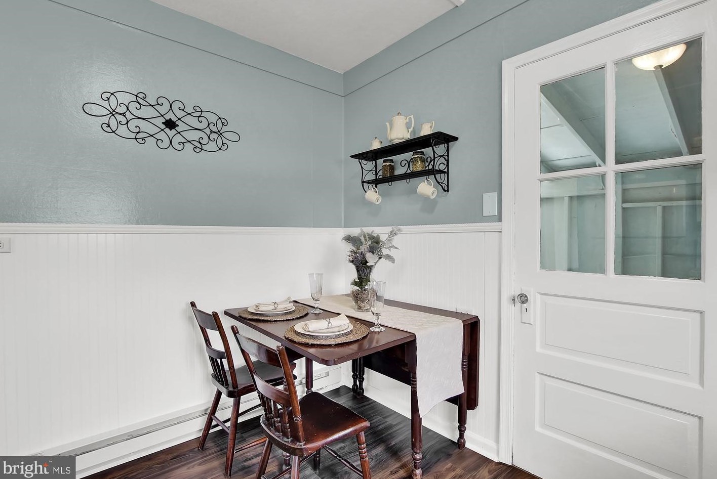 56 Amity Ave, Douglassville PA  19518-8963 exterior