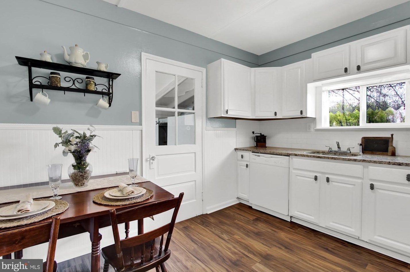 56 Amity Ave, Douglassville PA  19518-8963 exterior