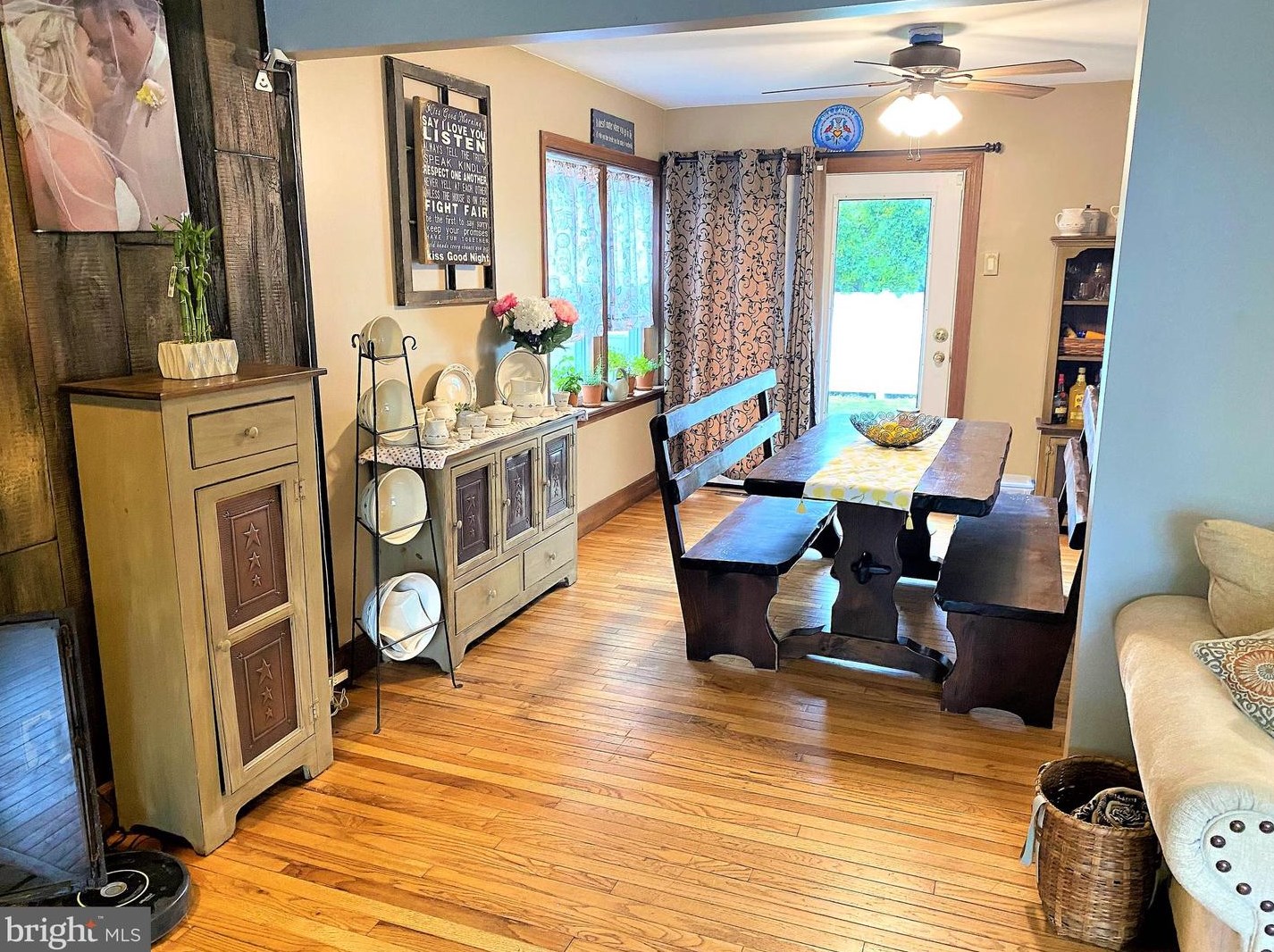 912 26, Reading PA 19606-1415 exterior